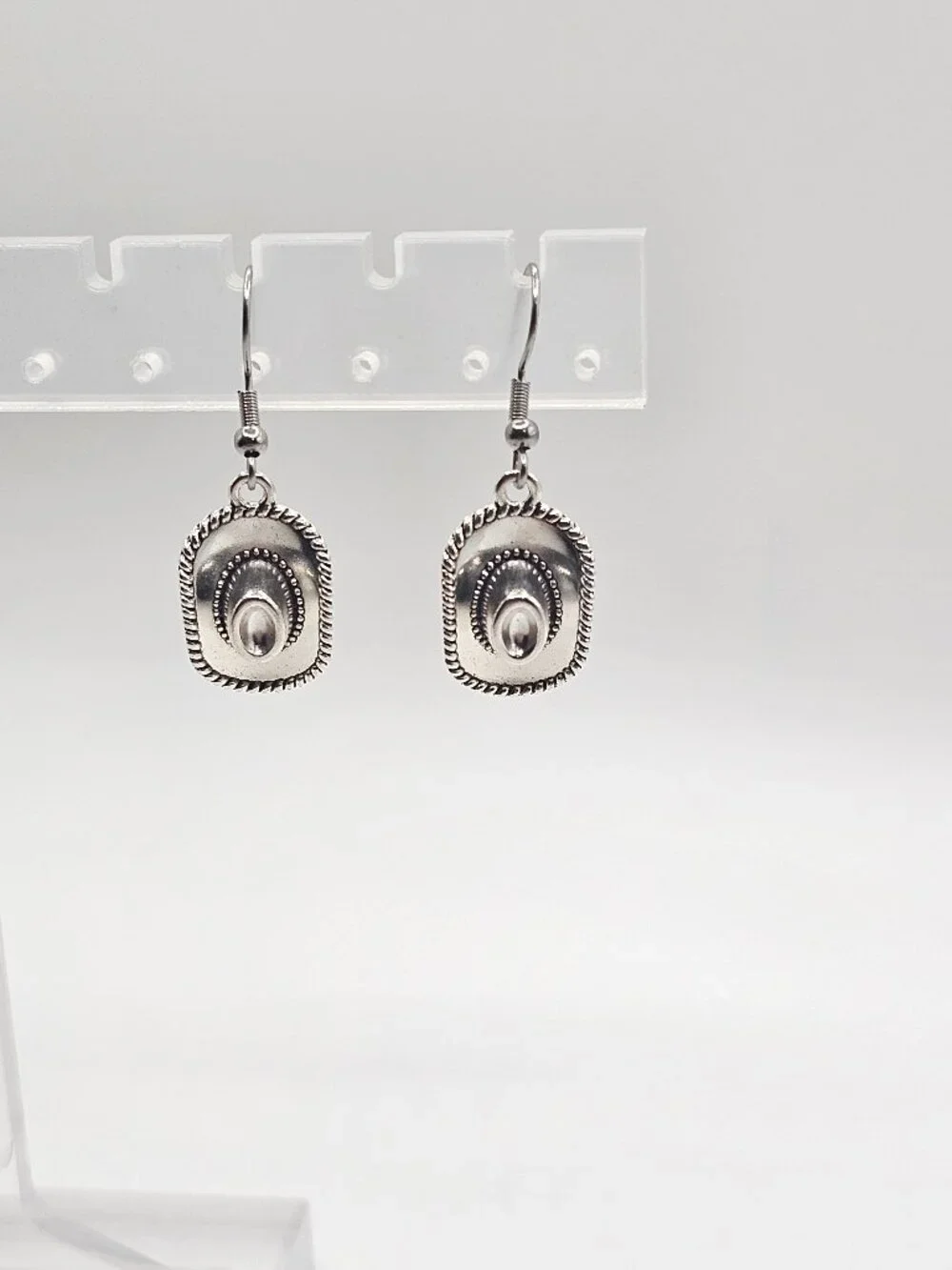Silver toned Cowboy/Cowgirl Hat Pierced Earrings Western Country Chic